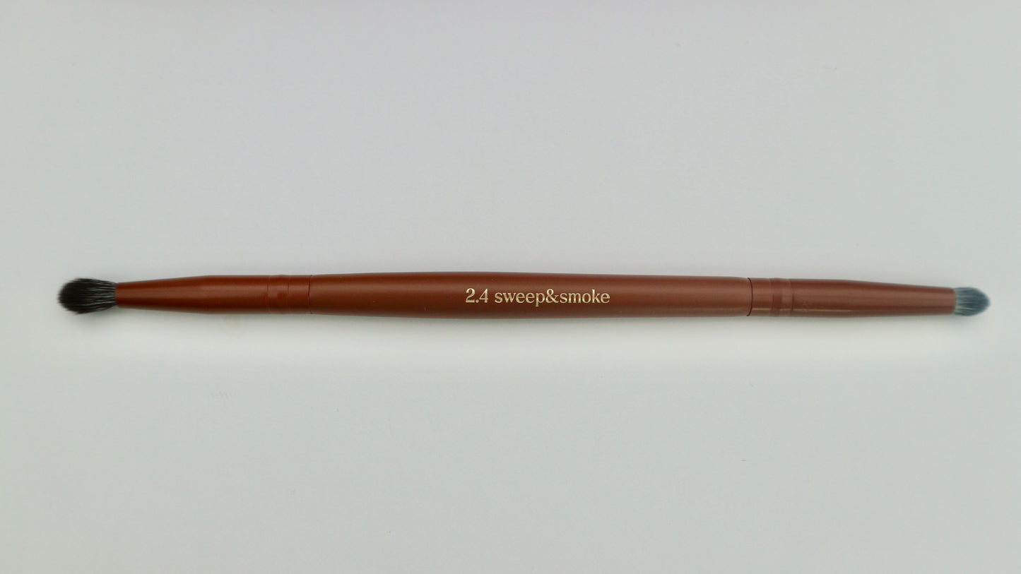 2.4 sweep & smoke dual ended eye brush