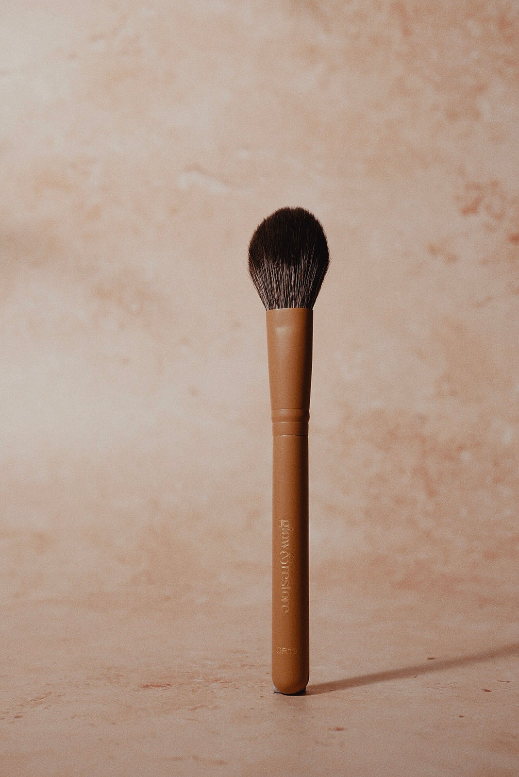 GR19 Blush Powder Brush