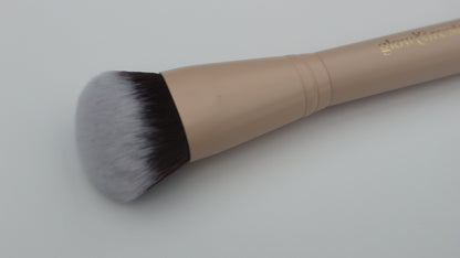 GR07 Large sculpting angled brush