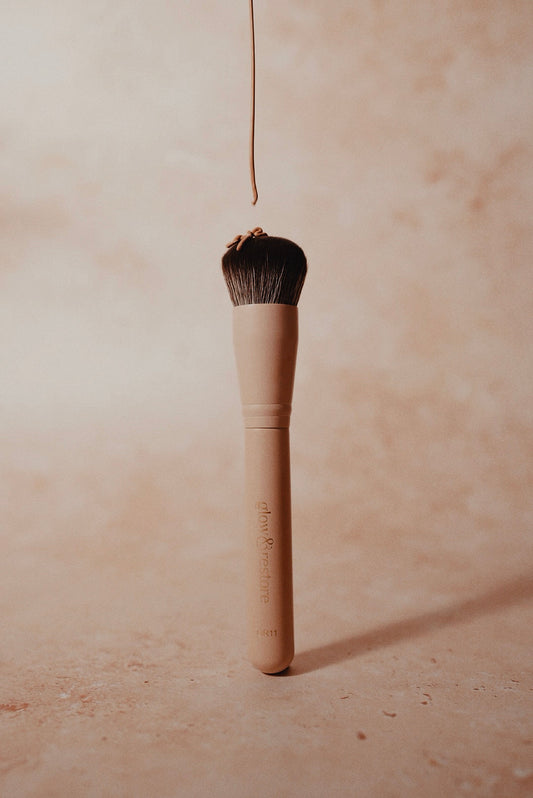GR11 Foundation Brush